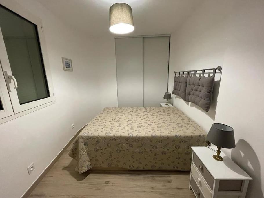 Appartement Bord De Mer Avec Garage Menton Exterior foto