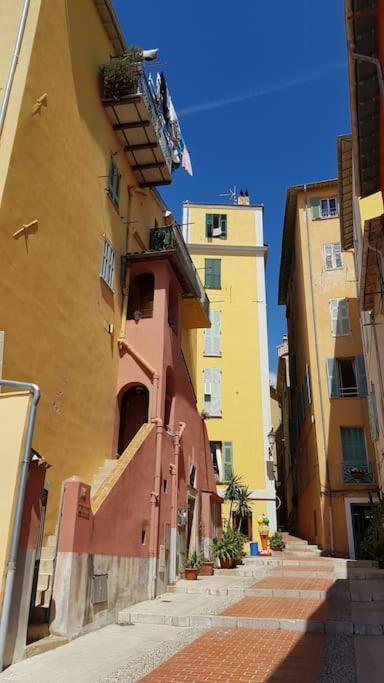 Appartement Bord De Mer Avec Garage Menton Exterior foto